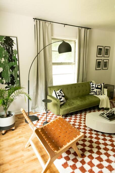 The Willa On 7Th, Located In Downtown Bentonville! Экстерьер фото