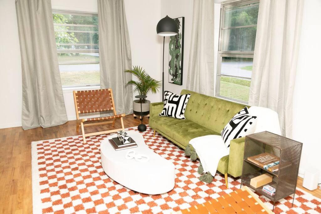 The Willa On 7Th, Located In Downtown Bentonville! Экстерьер фото