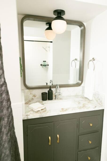 The Willa On 7Th, Located In Downtown Bentonville! Экстерьер фото